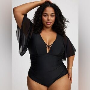 NEW Torrid Wire-Free Mesh Sleeve One Piece Swimsuit Plus Size 2X (18W/20W), NWOT